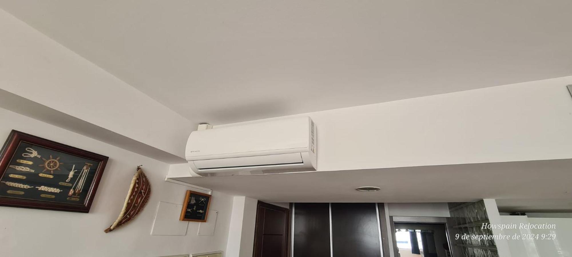 Alojamiento En Loft Madrid Bagian luar foto